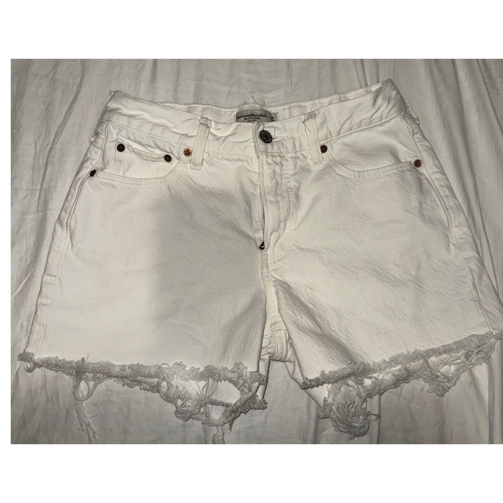 Abercrombie & Fitch The Ultra Loose Low Rise White Denim Shorts Raw Hem 25 Short